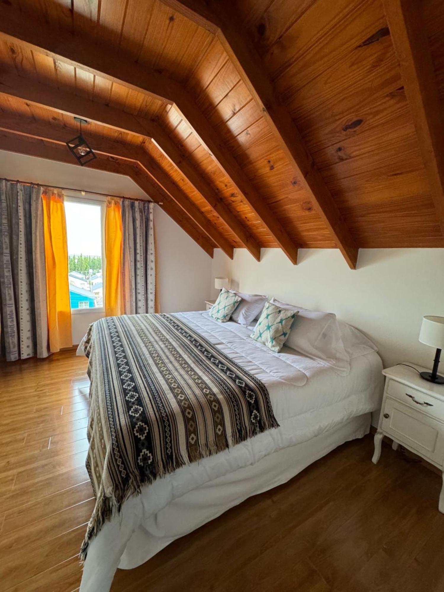 Edificio Sam Slick Apartment El Calafate Bagian luar foto